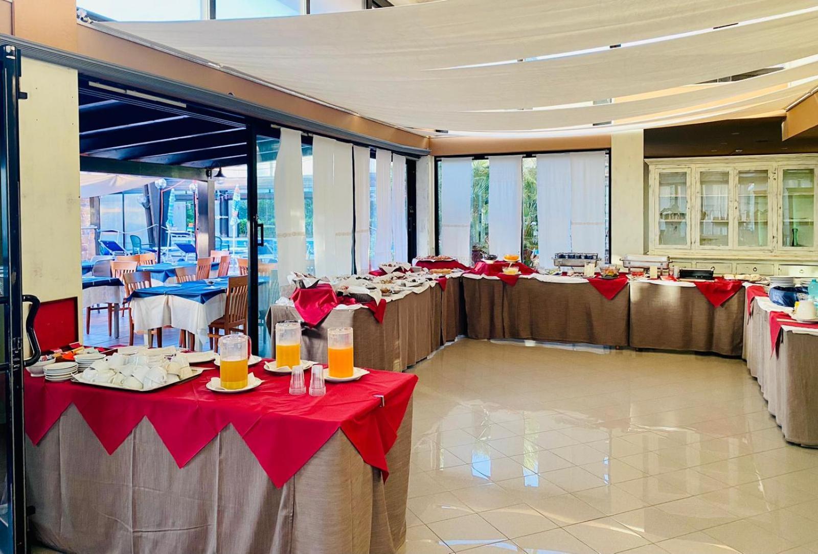 Green Sporting Club Hotel Алгеро Екстериор снимка