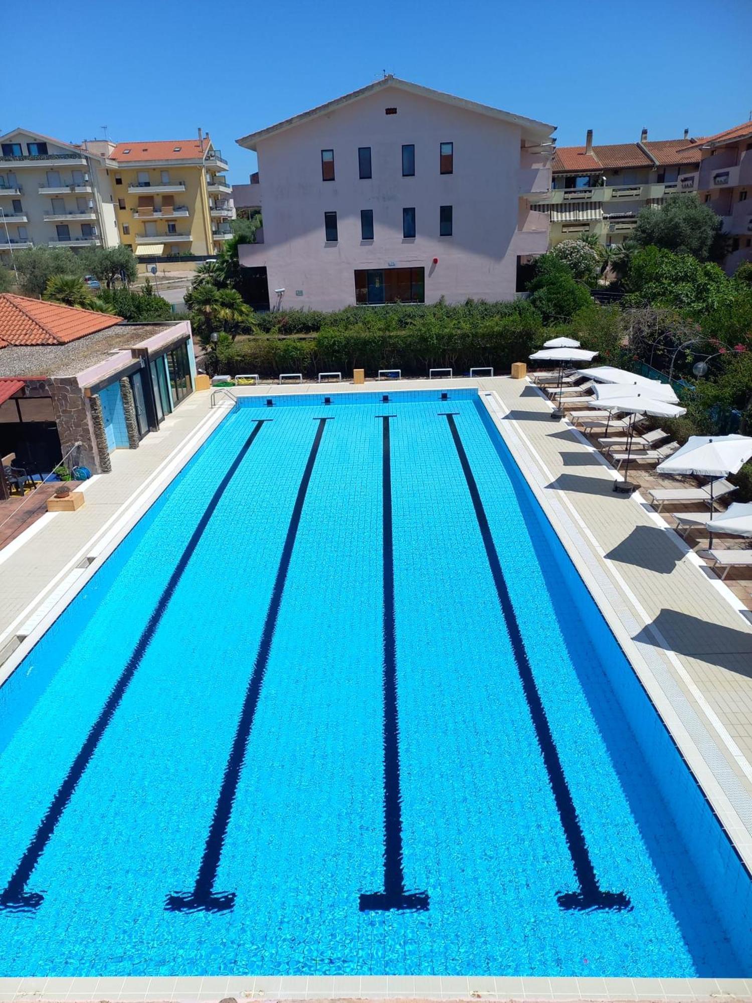 Green Sporting Club Hotel Алгеро Екстериор снимка