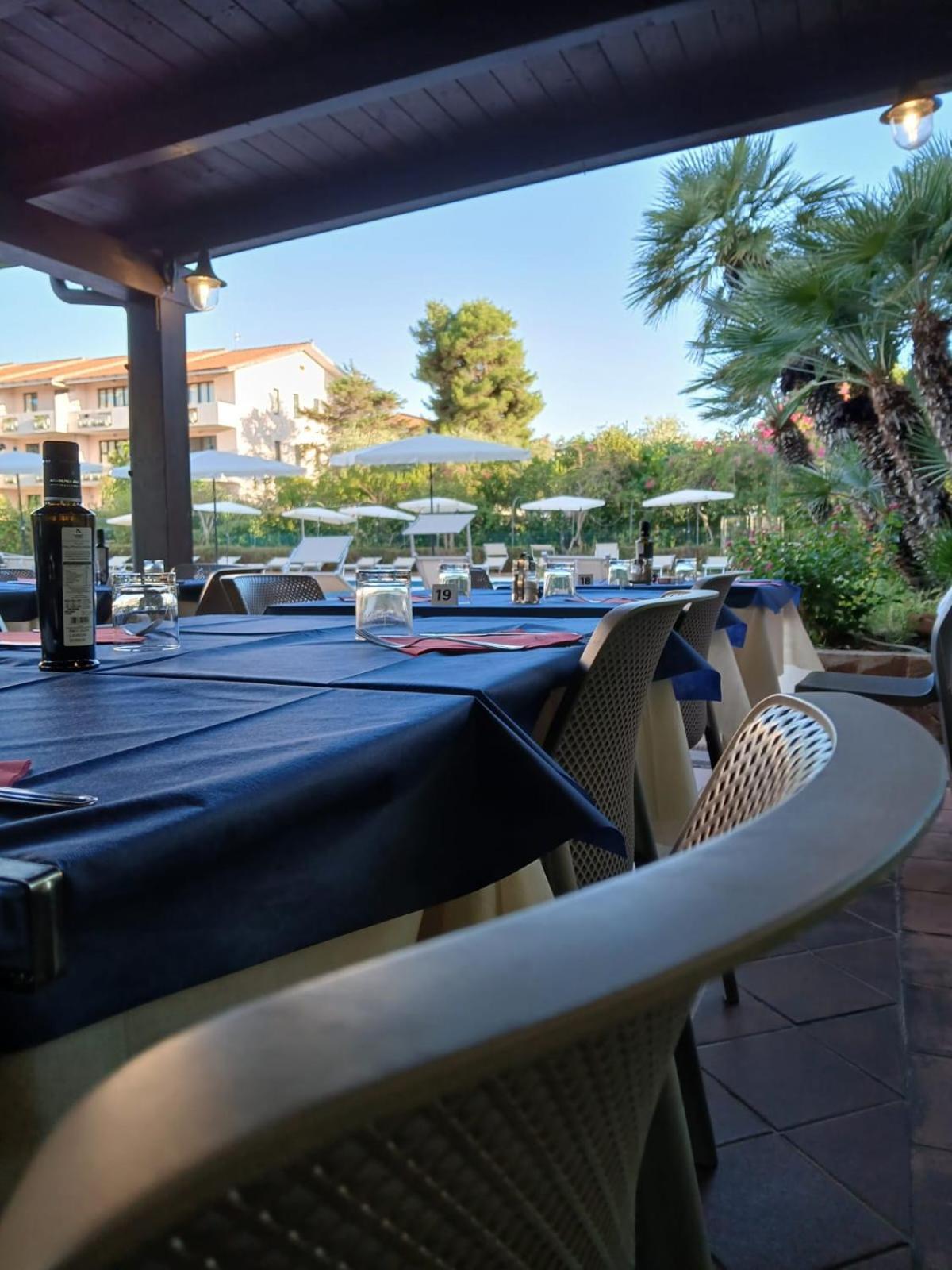 Green Sporting Club Hotel Алгеро Екстериор снимка