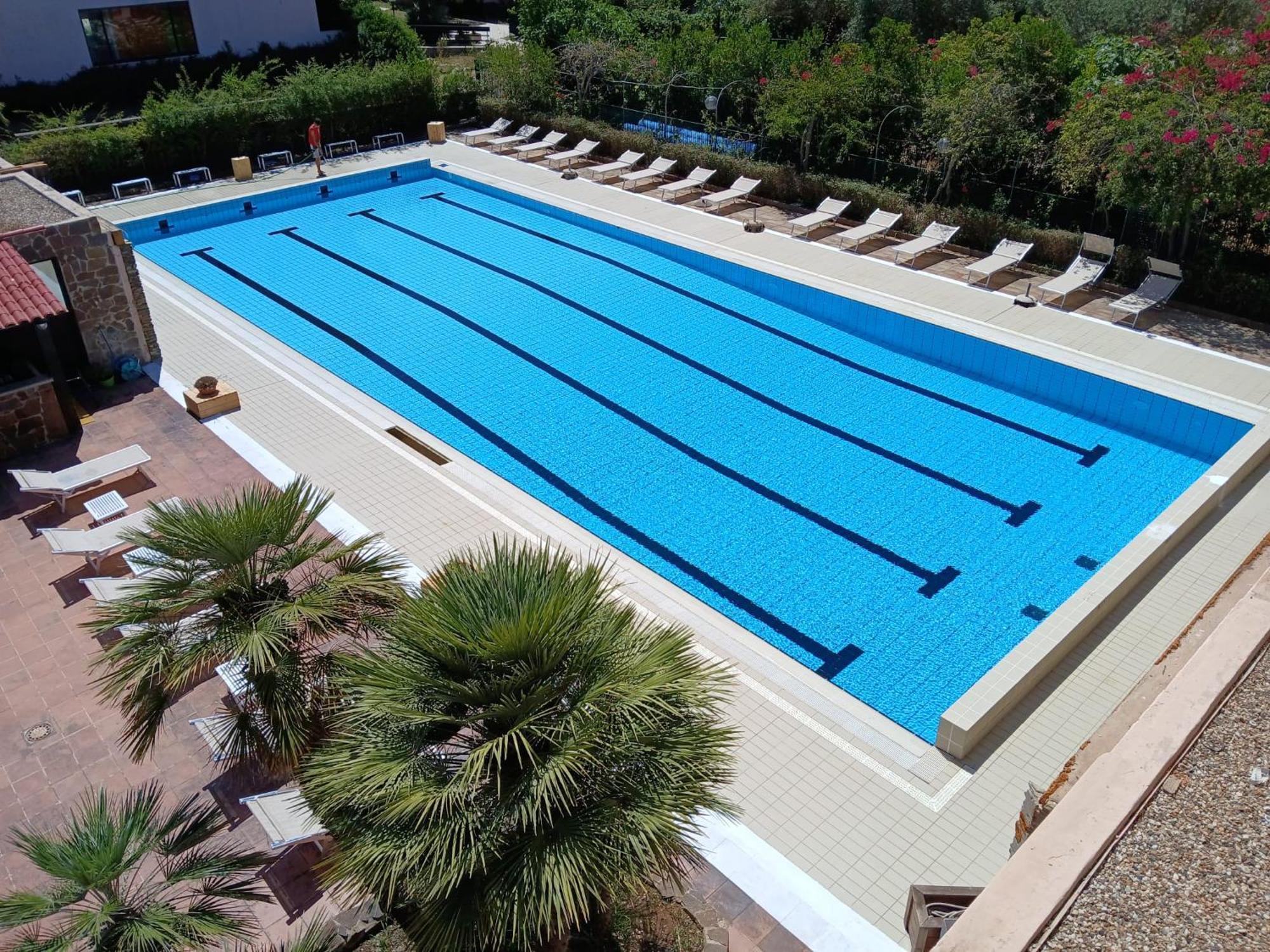 Green Sporting Club Hotel Алгеро Екстериор снимка